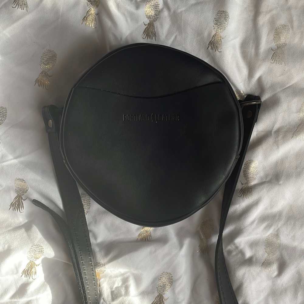 Portland Leather Company - Black Small Circle Crossbody
